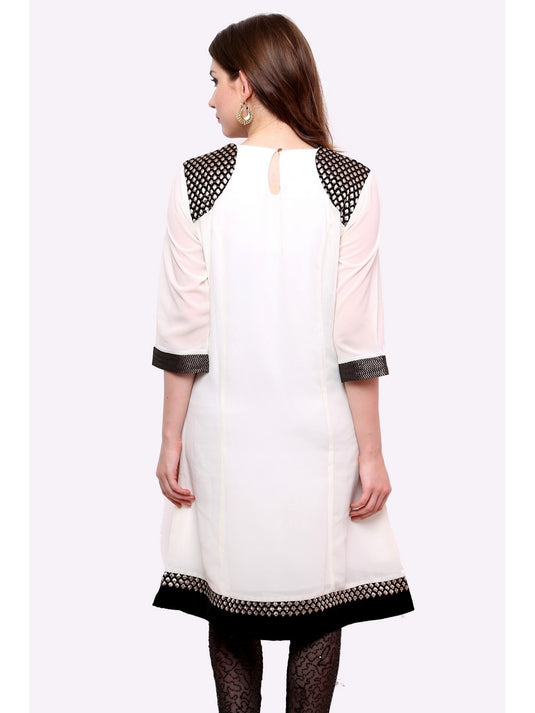 Pannkh Women's Shoulder Brocade Kurti