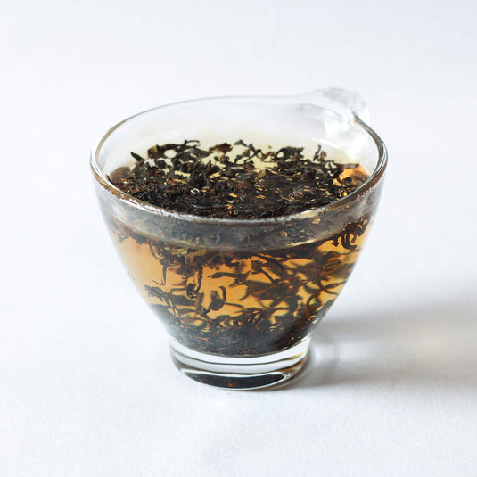 Teafloor Darjeeling Black Tea - Second Flush | Loose Leaf | Anti- Diabetic | Alcohol Free |Special Muscatel Black Tea | Castleton Tea Estate | Tea Weight : 100 g/3.5 oz (50 Cups)