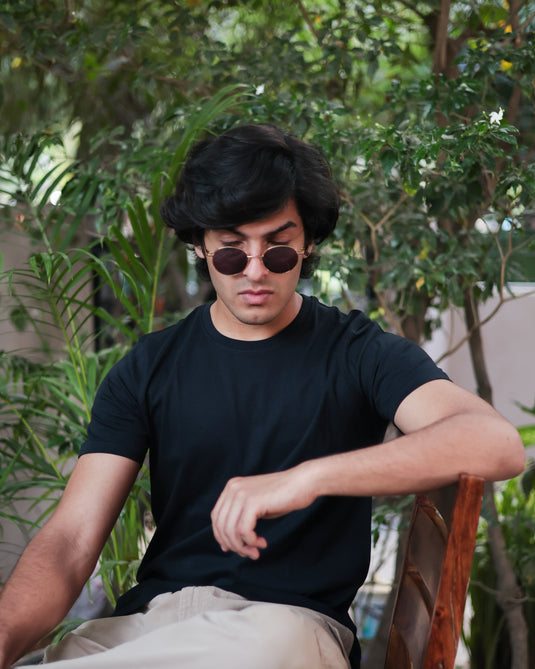 Clean Black Crew Neck T-Shirt