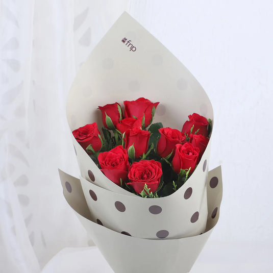 FNP- Enticing 11 Red Roses Bunch