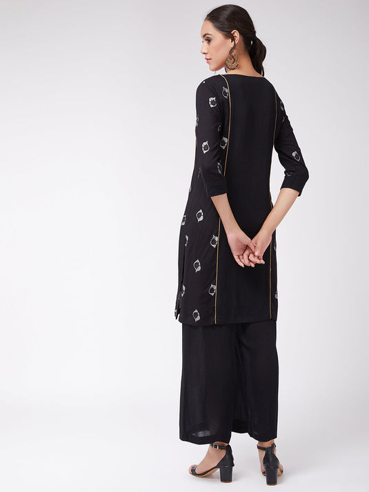 Straight Fit Quirky Embroidered Kurta With Pants