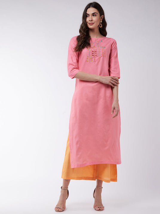 Pink Embroidered Quarter Sleeves Kurta With Pants