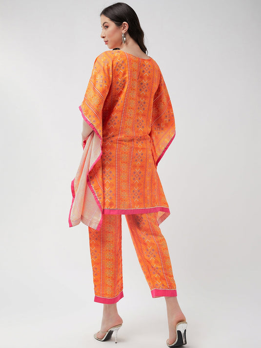 Digital Printed Yoke With Lace Kaftan Short Kurta With Pant Set