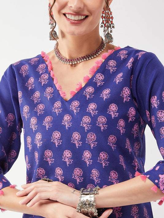 Casual Printed Kurta Having Pom-Pom Lace Details With Matching Pant Set