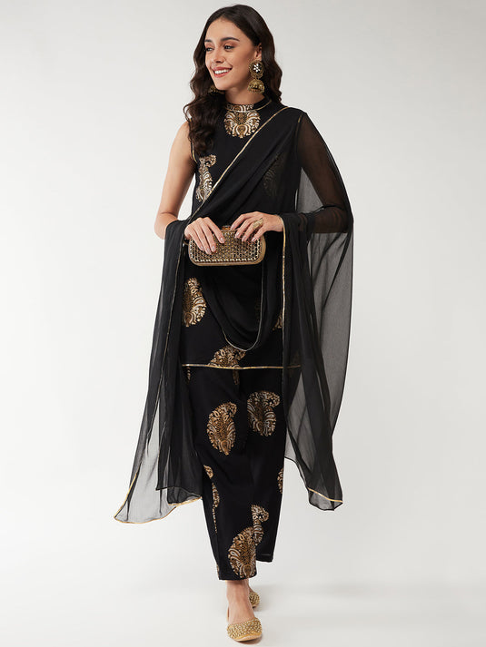 Sleeveless Printed Kurta With Pant And Matching Dupatta Set