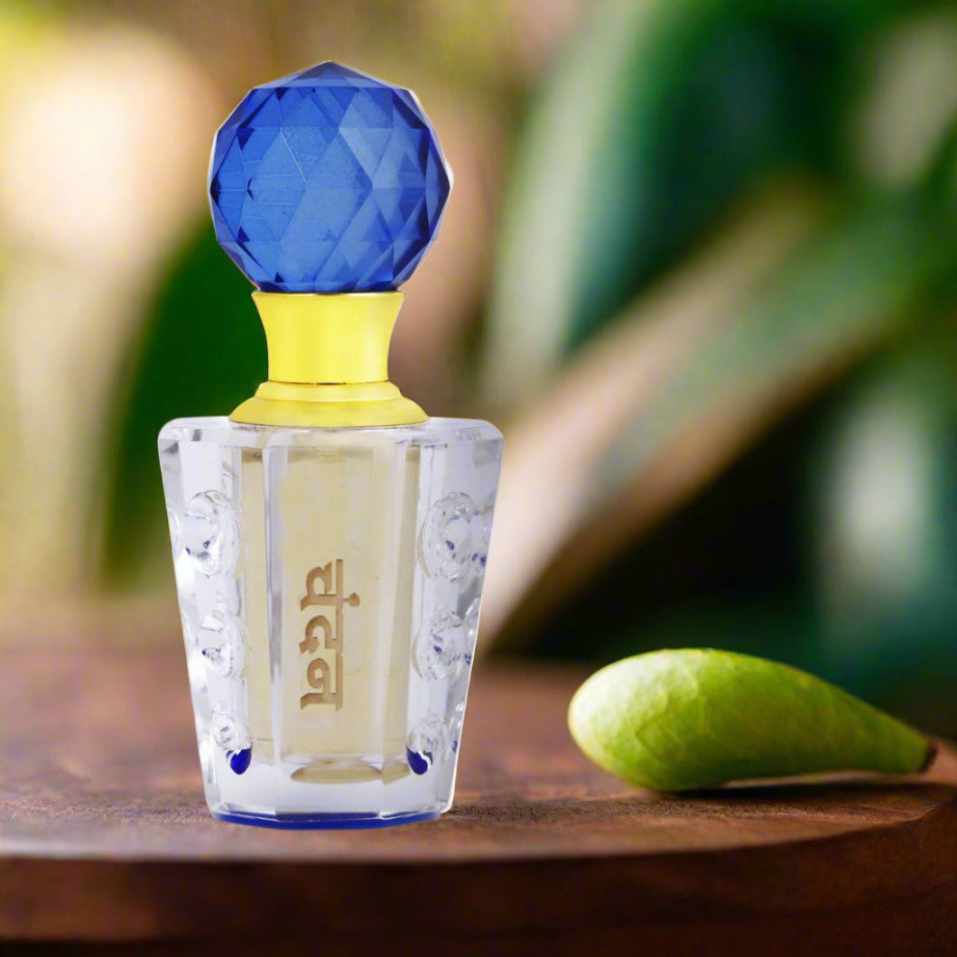 Itra/Attar Chandan (Sandalwood): A Unisex Natural Perfume for Aromathe