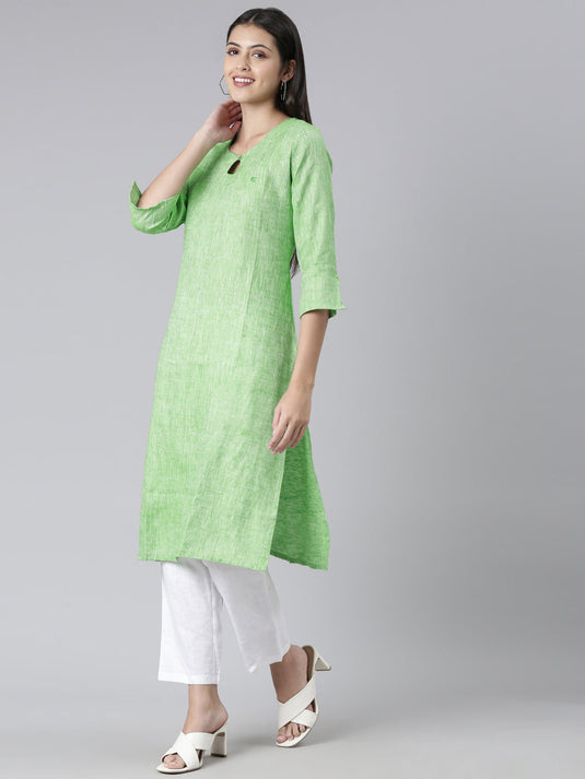 Women Solid Green and White Kurta Set