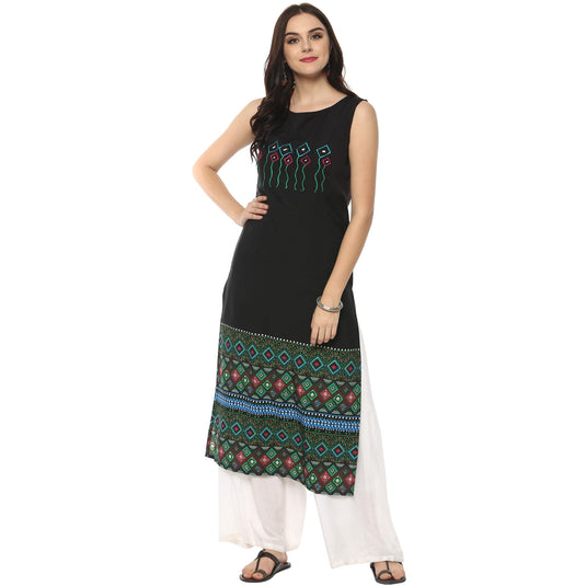 Pannkh Women's Embroidered Border Print Kurta