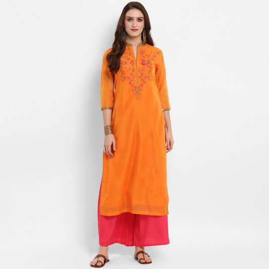 Pannkh Women's Solid Embroidered Kurta