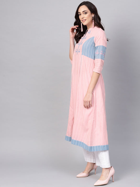 Handloom Light Embroidered Kurta