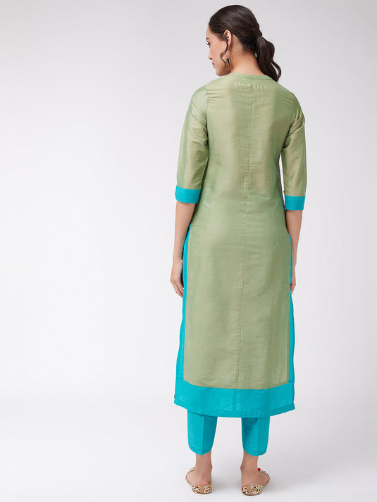 Embroidered Side Dual Patch Semi-Festive Kurta