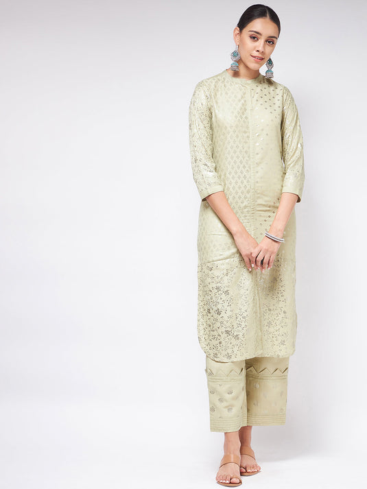 Pista Festive Foil Printed Kurta With U-Shape Hemline