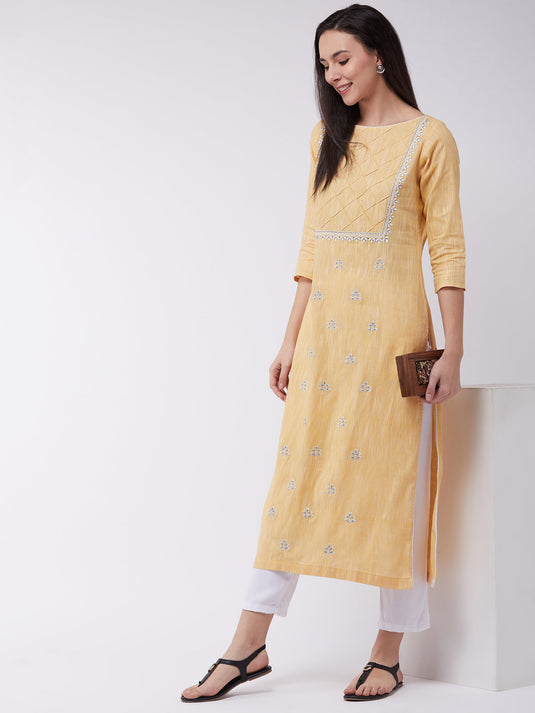 Chambray Embroidered Kurta With Pintuck Yoke