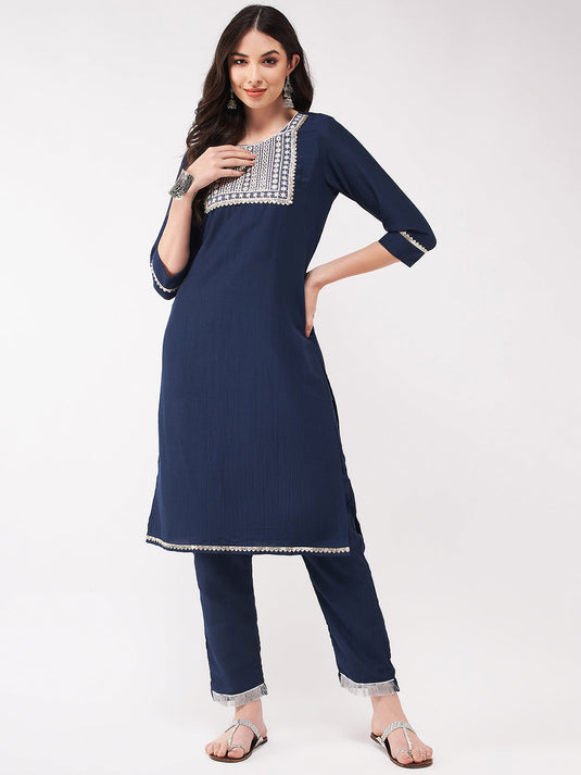 Festive Embroidered Square Neck-Patch Kurta With Laces