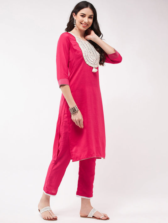 Festive Embroidered U- Neck-Patch Kurta With Laces