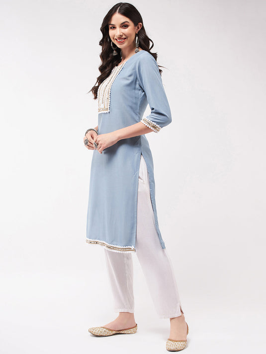 Festive White Embroidered Neck-Patch Kurta With Laces