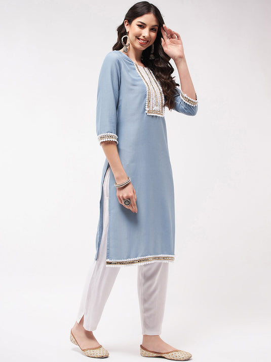 Festive White Embroidered Neck-Patch Kurta With Laces