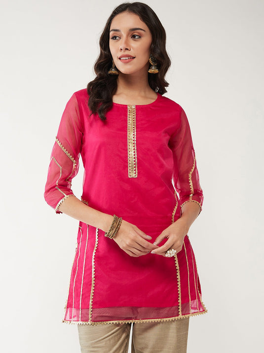 Fusion Short Kurta With Lace Detailing