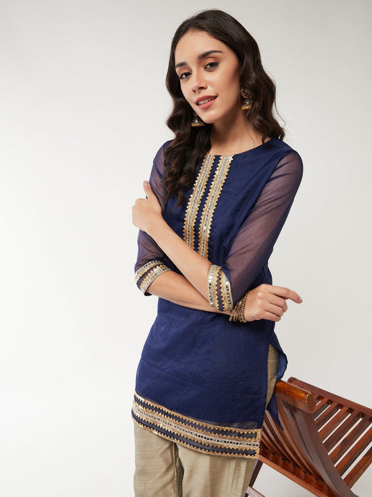 Fusion Short Kurta With Lace and Placket