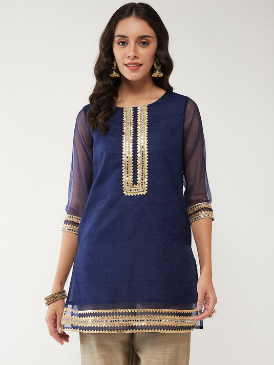 Fusion Short Kurta With Lace and Placket