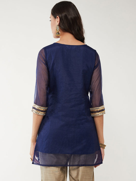 Fusion Short Kurta With Lace and Placket