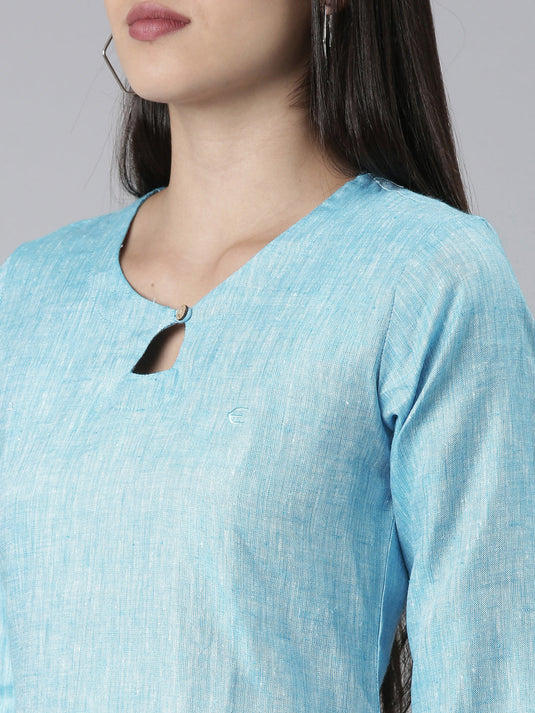 women blue kurta