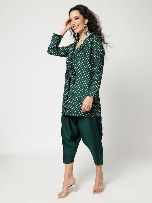 Bandhani Foil Printed Jumpsuit With Stylish Collared Shrug