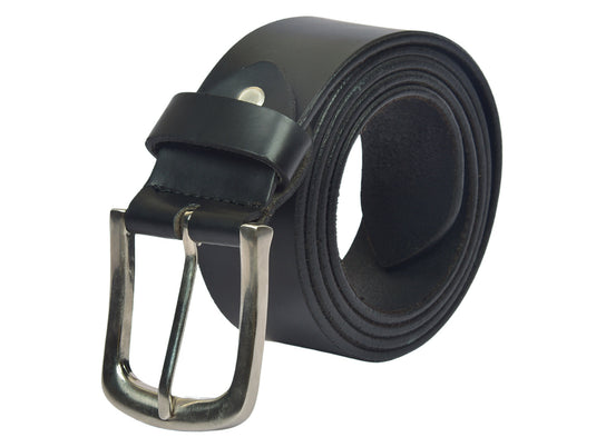 Timeless Elegance: - Handmade Black Leather Belt, Crafted by Skilled Artisans