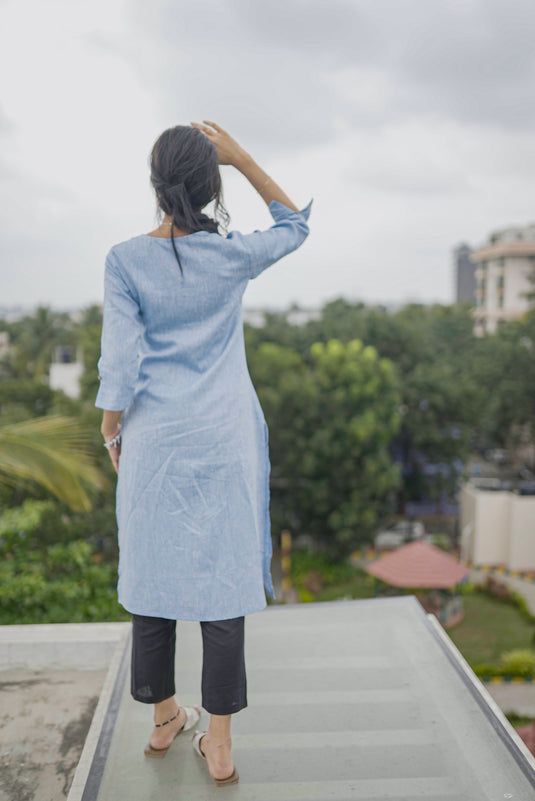 Women Navy Blue Straight Kurta