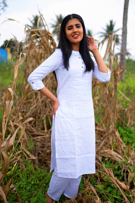 Ecentric Women Hemp White Straight Kurta