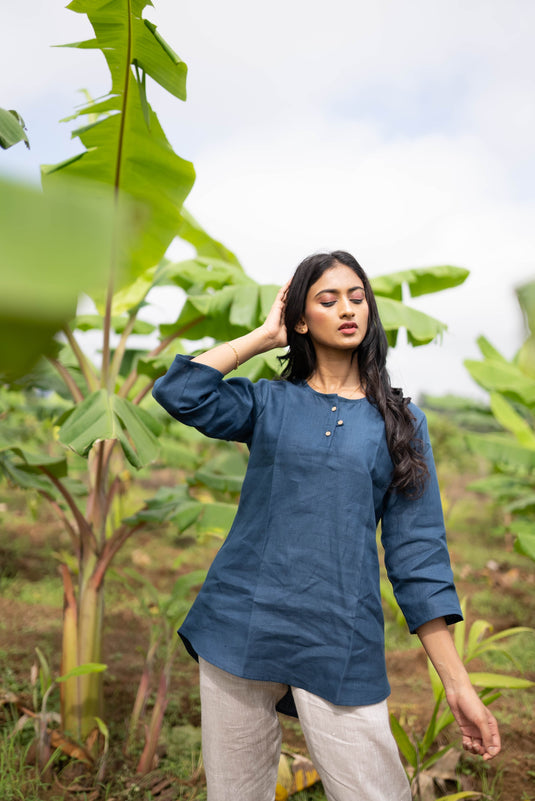 stylish blue top