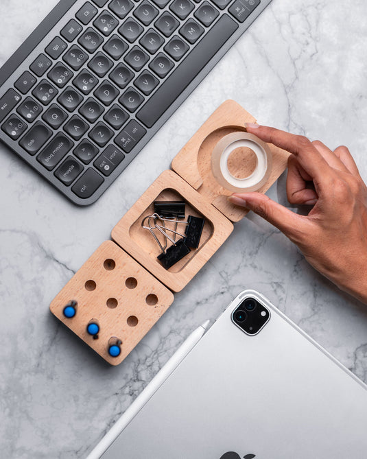 Blocks desk & table organiser