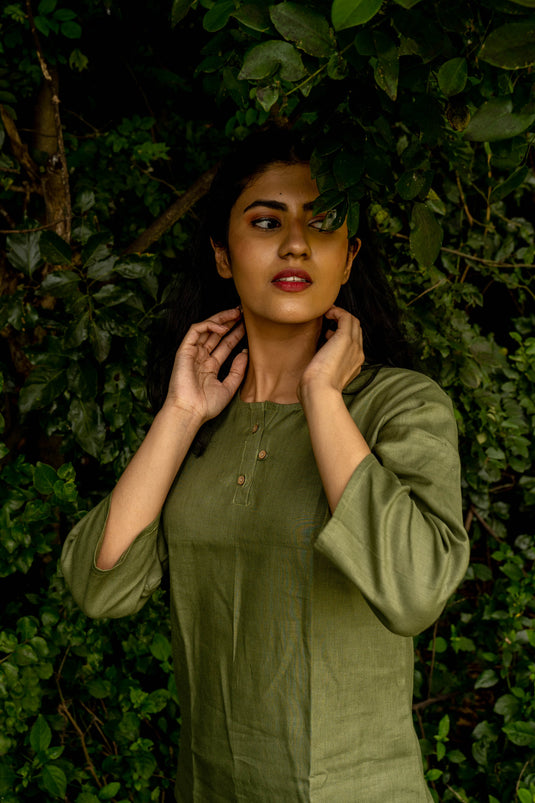 comfortable Women Regal Olive Top