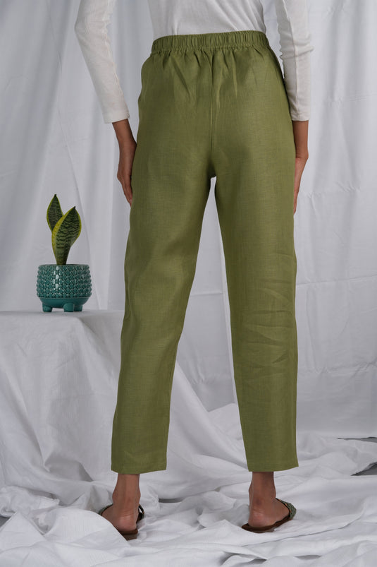 women olive pant