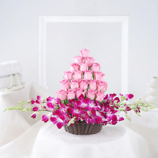 FNP- Roses And Orchids Basket