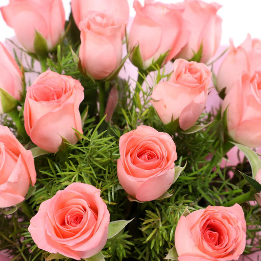 FNP- Splendid 15 Pink Roses Bouquet